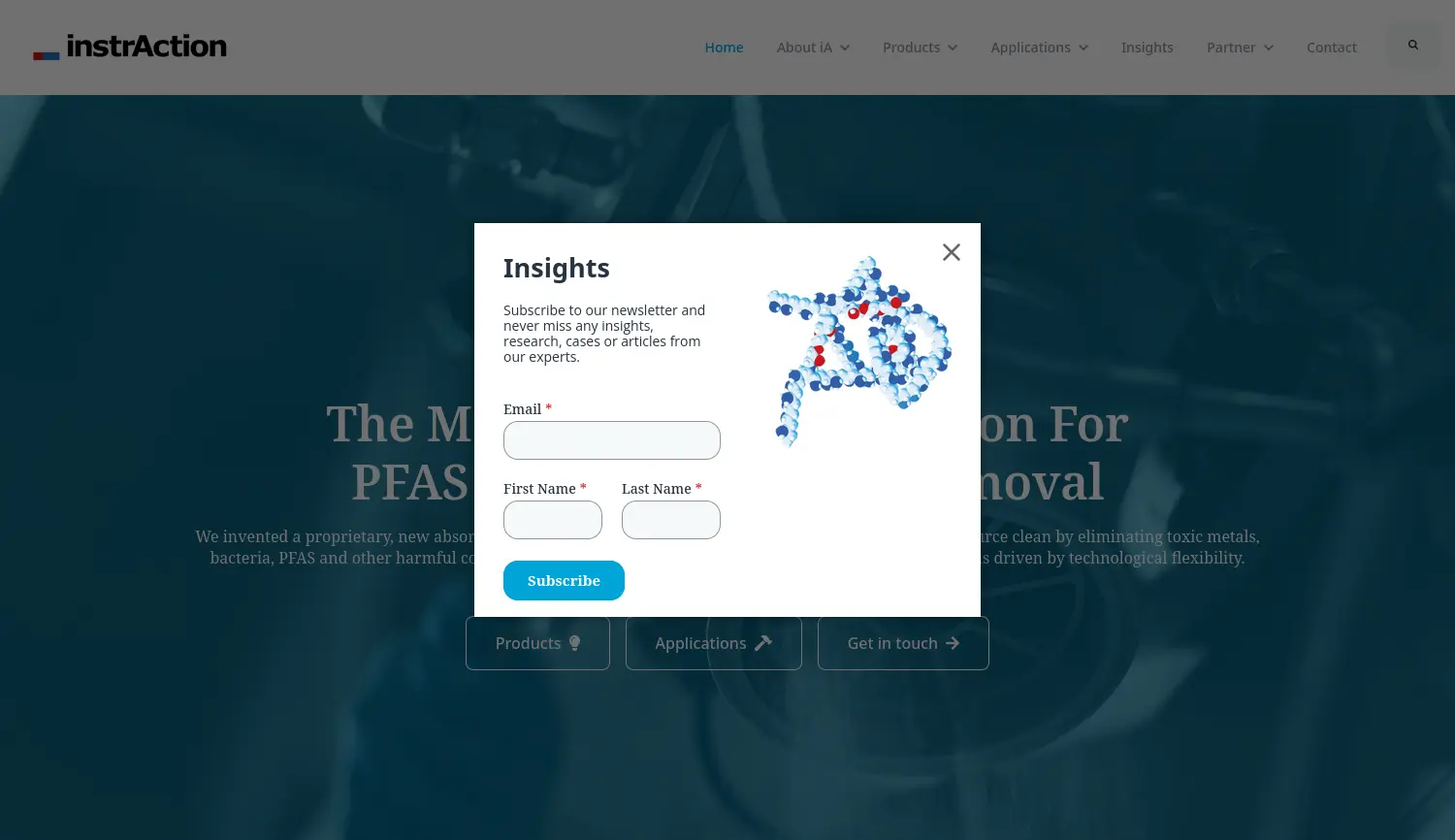 Website-Screenshot von instrAction